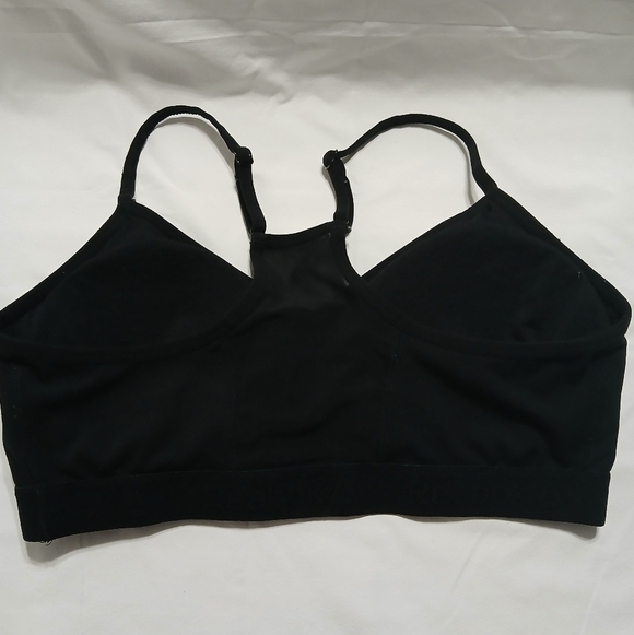Reebok Women's Black Sports Bra‎ - Picture 6 of 9